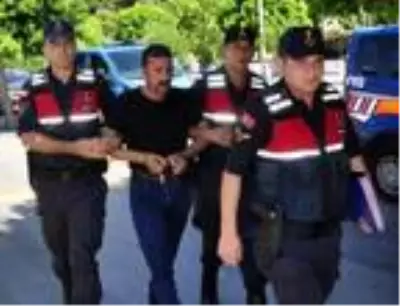 Dini nikahlı eşini 25 bıçak darbesiyle öldüren sanığa indirimsiz müebbet