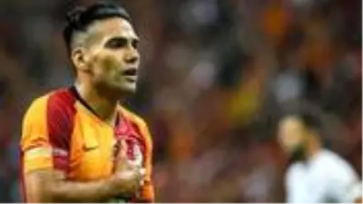 Dubai ekibi Al Wahda, Galatasaraylı Radamel Falcao ile görüşüyor Dubai ekibi Al Wahda, Galatasaraylı Radamel Falcao ile görüşüyor