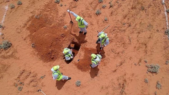 Libya'da toplu mezarlardan 23 günde 208 cansız beden çıkarıldı