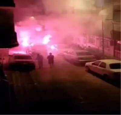 Sağlık Bakanı Koca'nın açıklamasına rağmen İstanbul'da dehşete düşüren görüntüler Sağlık Bakanı Koca'nın açıklamasına rağmen İstanbul'da dehşete düşüren görüntüler