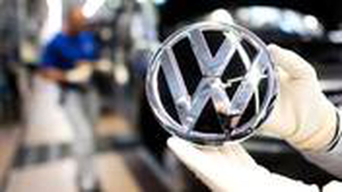 Volkswagen, Türkiye'de kuracağı fabrika dahil uluslararası tüm yatırımlarını erteledi