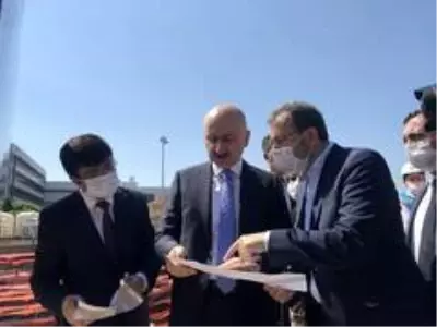 Bakan Karaismailoğlu havalimanı metro inşaatını denetledi Bakan Karaismailoğlu havalimanı metro inşaatını denetledi
