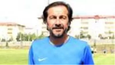 Balıkesirspor sezon sonuna kadar Yusuf Şimşek'le devam edecek