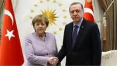 Cumhurbaşkanı Erdoğan, Almanya Başbakanı Merkel ile görüştü Cumhurbaşkanı Erdoğan, Almanya Başbakanı Merkel ile görüştü