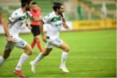 Deplasmanlarda Özer Hurmacı atıyor, Bursaspor kazanıyor Deplasmanlarda Özer Hurmacı atıyor, Bursaspor kazanıyor