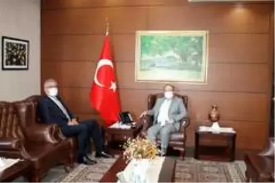 Erdemir Genel Müdürü Oral, Vali Tutulmaz ile görüştü