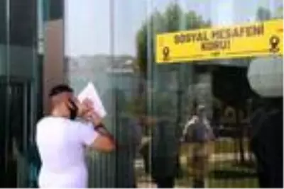 Eyüpsultan'da sosyal mesafeli mülakat Eyüpsultan'da sosyal mesafeli mülakat