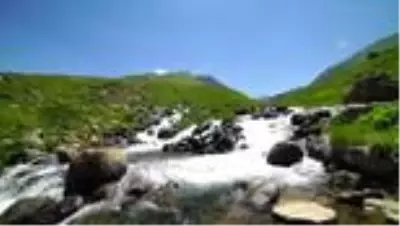 İZOLE TATİLİN GÖZDE ADRESLERİ YAYLALAR - Kaçkar Dağları misafirlerini ağırlıyor İZOLE TATİLİN GÖZDE ADRESLERİ YAYLALAR - Kaçkar Dağları misafirlerini ağırlıyor