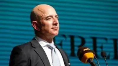 Jeff Bezos Serveti ile Rekor Üstüne Rekor Kırmaya Devam Ediyor Jeff Bezos Serveti ile Rekor Üstüne Rekor Kırmaya Devam Ediyor