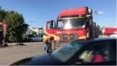 Konya'da kamyonla motosiklet çarpıştı: 1 ölü Konya'da kamyonla motosiklet çarpıştı: 1 ölü