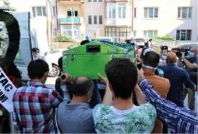 Son dakika haber! Küçük Yusuf son yolculuğuna uğurlandı Son dakika haber! Küçük Yusuf son yolculuğuna uğurlandı