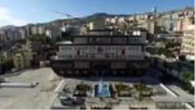 'Nuh'un Gemisi' görünümlü Şırnak Belediye hizmet binası açıldı 'Nuh'un Gemisi' görünümlü Şırnak Belediye hizmet binası açıldı