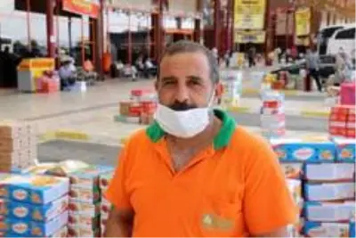 Otogarda kayısı yoğunluğu Otogarda kayısı yoğunluğu
