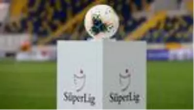 Süper Lig'de 30. hafta heyecanı yarın başlıyor! Süper Lig'de 30. hafta heyecanı yarın başlıyor!