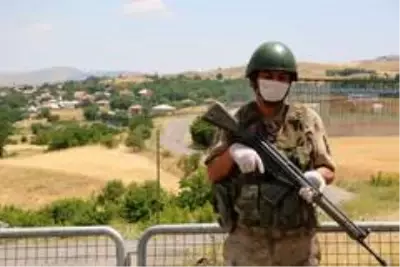 Tunceli'de 2 köy karantinaya alındı Tunceli'de 2 köy karantinaya alındı