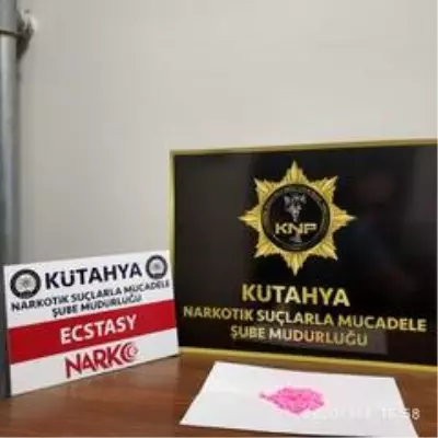 Uyuşturucudan gözaltına alınan 4 şüpheli tutuklandı