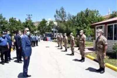 Vali Mahmut Çuhadar ilçe gezilerine başladı
