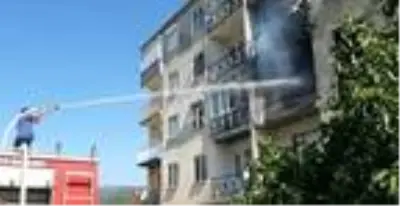 Yangın polis ekiplerinin desteğiyle söndürüldü