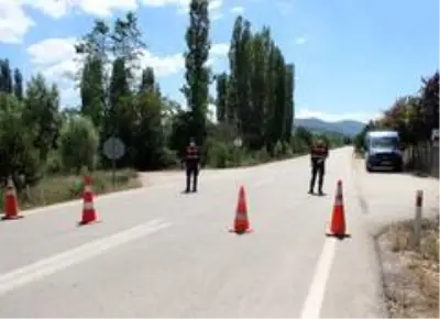 4 bin nüfuslu beldede Korona karantinası devam ediyor
