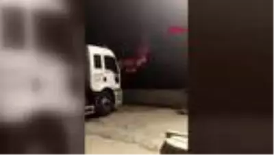 Ankara'da, atık kağıt deposunda yangın Ankara'da, atık kağıt deposunda yangın