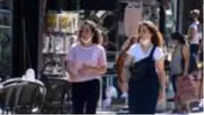 Son dakika... Bakan Koca'nın vakaların arttığını söylediği Bursa'da maske kuralına uyulmuyor Son dakika... Bakan Koca'nın vakaların arttığını söylediği Bursa'da maske kuralına uyulmuyor