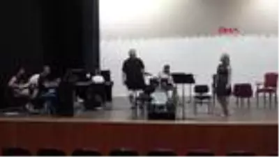 Bu konser sağlık kahramanları için Bu konser sağlık kahramanları için