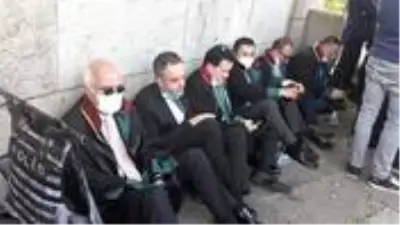 Çoklu baro düzenlemesinde yeni gerginlik! Baro başkanları Meclis’e alınmadı