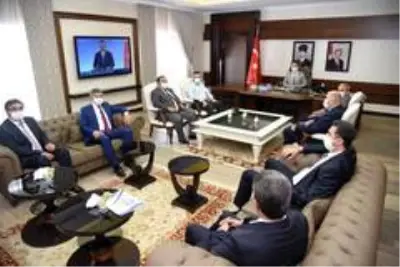 Cumhur İttifakı Belediye Başkanlarından Vali Aksoy'a ziyaret Cumhur İttifakı Belediye Başkanlarından Vali Aksoy'a ziyaret