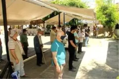 Define büyüsü çözerken ölen şahıs toprağa verildi Define büyüsü çözerken ölen şahıs toprağa verildi