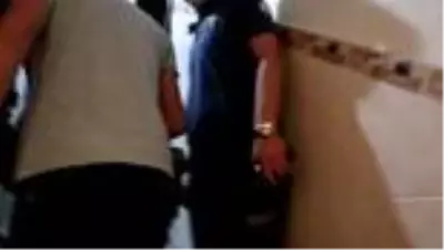 Eşinin evde şiddet uyguladığı kadını polis ekipleri kurtardı
