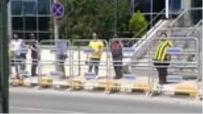 Fenerbahçe Kulübü Başkanı Ali Koç adliyeden ayrıldı Fenerbahçe Kulübü Başkanı Ali Koç adliyeden ayrıldı