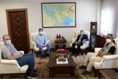İHA ekibinden Vali Atay'a ziyaret İHA ekibinden Vali Atay'a ziyaret