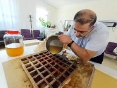 Kayısı çekirdeği üretime kazandırıldı, sabun ve kolonya oldu Kayısı çekirdeği üretime kazandırıldı, sabun ve kolonya oldu