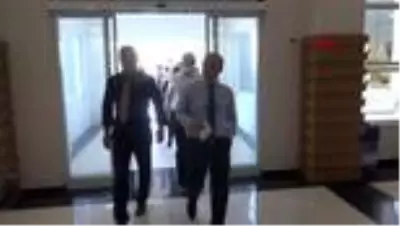 Rektör Ünal, fakülte inşaatında incelemede bulundu