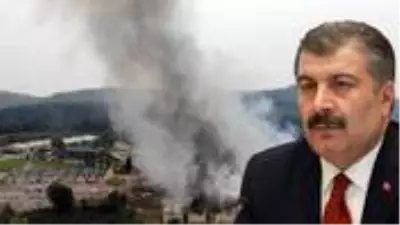 Bakan Koca, patlama sonrası sızan gazlar nedeniyle tansiyon ve solunum sıkıntısı olanları uyardı Bakan Koca, patlama sonrası sızan gazlar nedeniyle tansiyon ve solunum sıkıntısı olanları uyardı