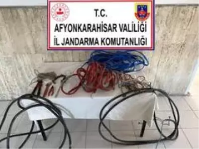 Trafo hırsızları suçüstü yakalandı Trafo hırsızları suçüstü yakalandı