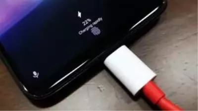 Xiaomi 120W Şarj Aleti Geliyor, Akıllı Telefonlar Işık Hızında Şarj Olacak! Xiaomi 120W Şarj Aleti Geliyor, Akıllı Telefonlar Işık Hızında Şarj Olacak!
