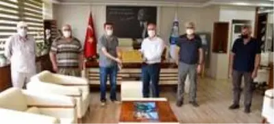 Başkan Kayda'ya baklavalı teşekkür