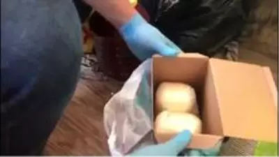 Bebe bisküvisi kutusundan 15 kilo eroin çıktı