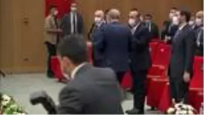 Cumhurbaşkanı Erdoğan: 'Ekonomimize kurulan tuzakları birer birer bozarak yolumuza devam ediyoruz' Cumhurbaşkanı Erdoğan: 'Ekonomimize kurulan tuzakları birer birer bozarak yolumuza devam ediyoruz'