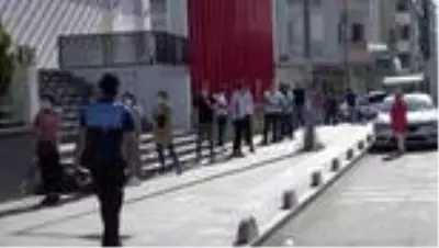 Esenyurt'ta 20 günde 550 kişiye istihdam sağlandı Esenyurt'ta 20 günde 550 kişiye istihdam sağlandı