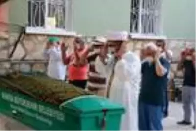 Eve getirdiği hayvanlar yüzünden tartıştığı annesinin ölümüne neden oldu (2) Eve getirdiği hayvanlar yüzünden tartıştığı annesinin ölümüne neden oldu (2)