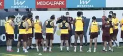 Galatasaray'da Onyekuru veda etti Galatasaray'da Onyekuru veda etti