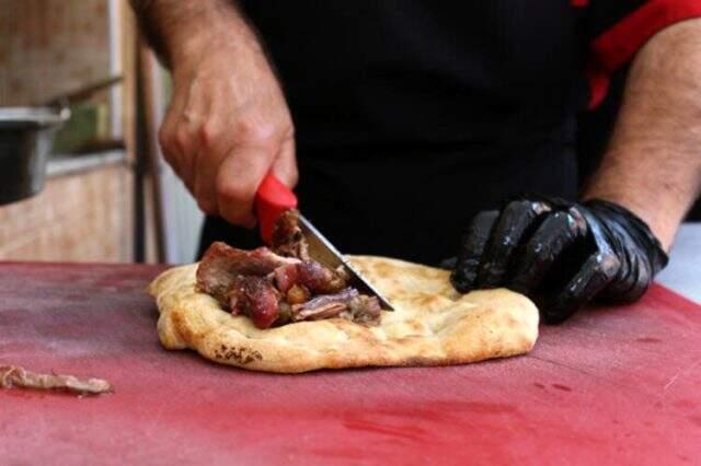 Konya'da üç kuşaktır 'Fırın Kebabı' pişiriyorlar