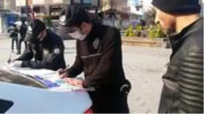 Mahkeme, 'Polis kesemez' diyerek sokağa çıkma cezasını iptal etti Mahkeme, 'Polis kesemez' diyerek sokağa çıkma cezasını iptal etti