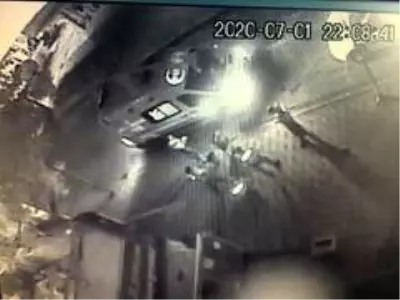 Şehir magandası engelli genci hastanelik etti