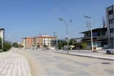 Soma Adnan Menderes Caddesi'nde yoğun mesai
