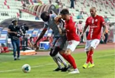 Süper Lig: Antalyaspor: 0 Medipol Başakşehir: 2 (Maç sonucu) Süper Lig: Antalyaspor: 0 Medipol Başakşehir: 2 (Maç sonucu)