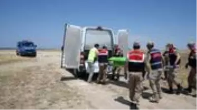 Van Gölü'nde 1 kişinin daha cansız bedenine ulaşılmasıyla ölü sayısı 8'e yükseldi Van Gölü'nde 1 kişinin daha cansız bedenine ulaşılmasıyla ölü sayısı 8'e yükseldi