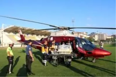 Ambulans helikopter nöral tüp defekti bebek için havalandı Ambulans helikopter nöral tüp defekti bebek için havalandı